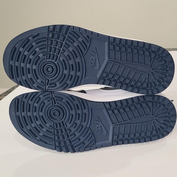 Jordan 1 Retro High Golf Patent Midnight Navy Sneakers DQ0660-100| M 8.5 / W 10 - Picture 14 of 17